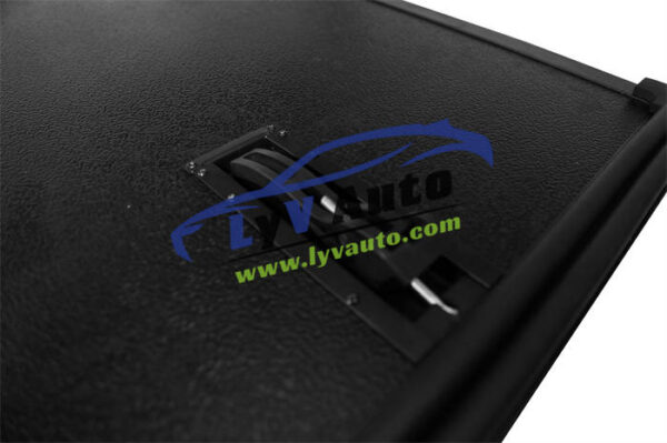 Hard tri-fold pickup cover - Image 8