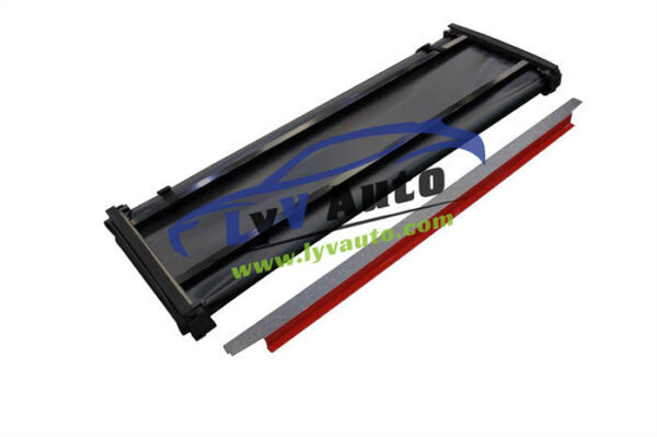 Soft tri-fold pickup tonneau cover - Image 4